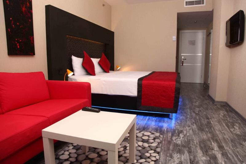 Tempo Hotel Caglayan Estambul Exterior foto